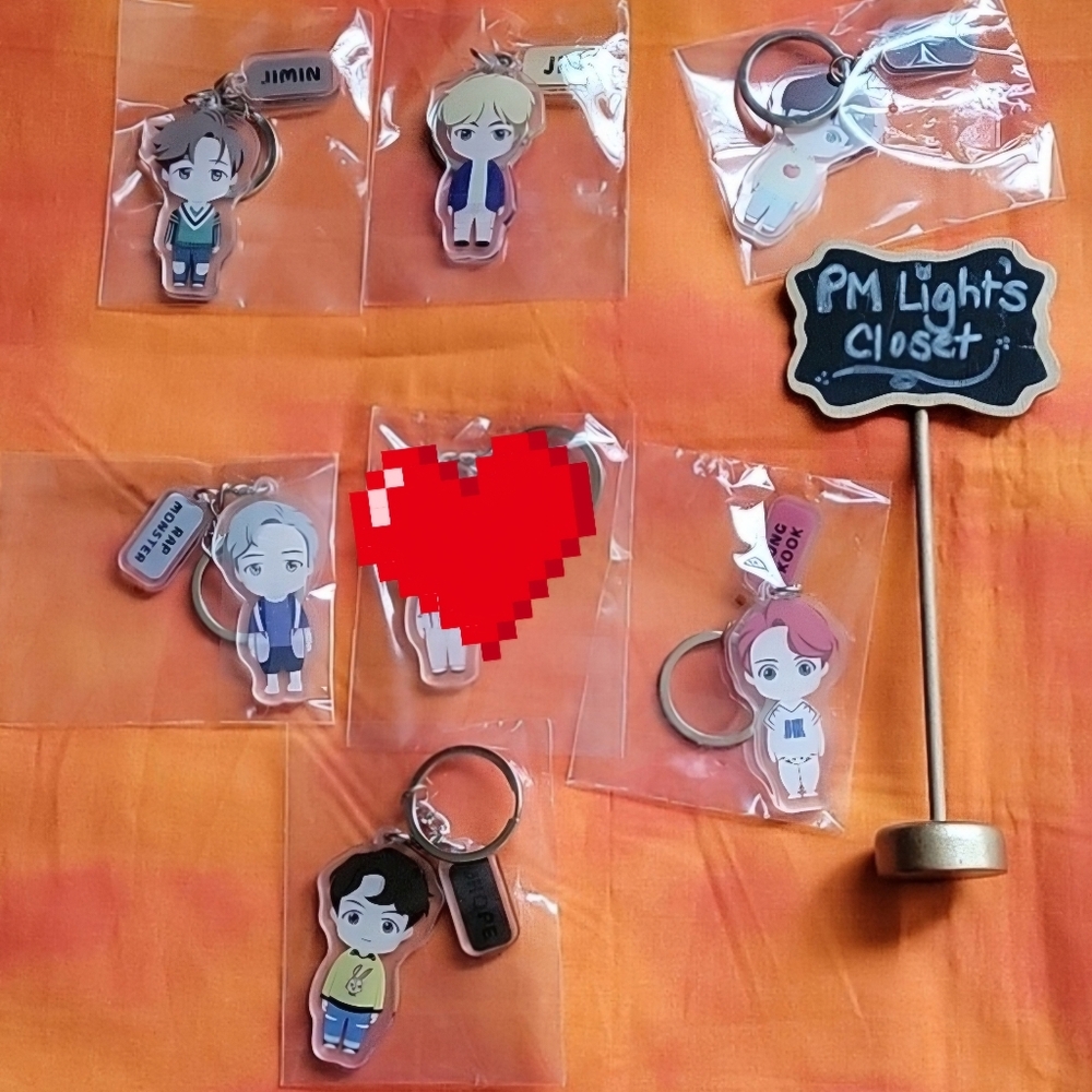 BTS Set of 6 Acrylic Key Chains New Bangtan Boys
